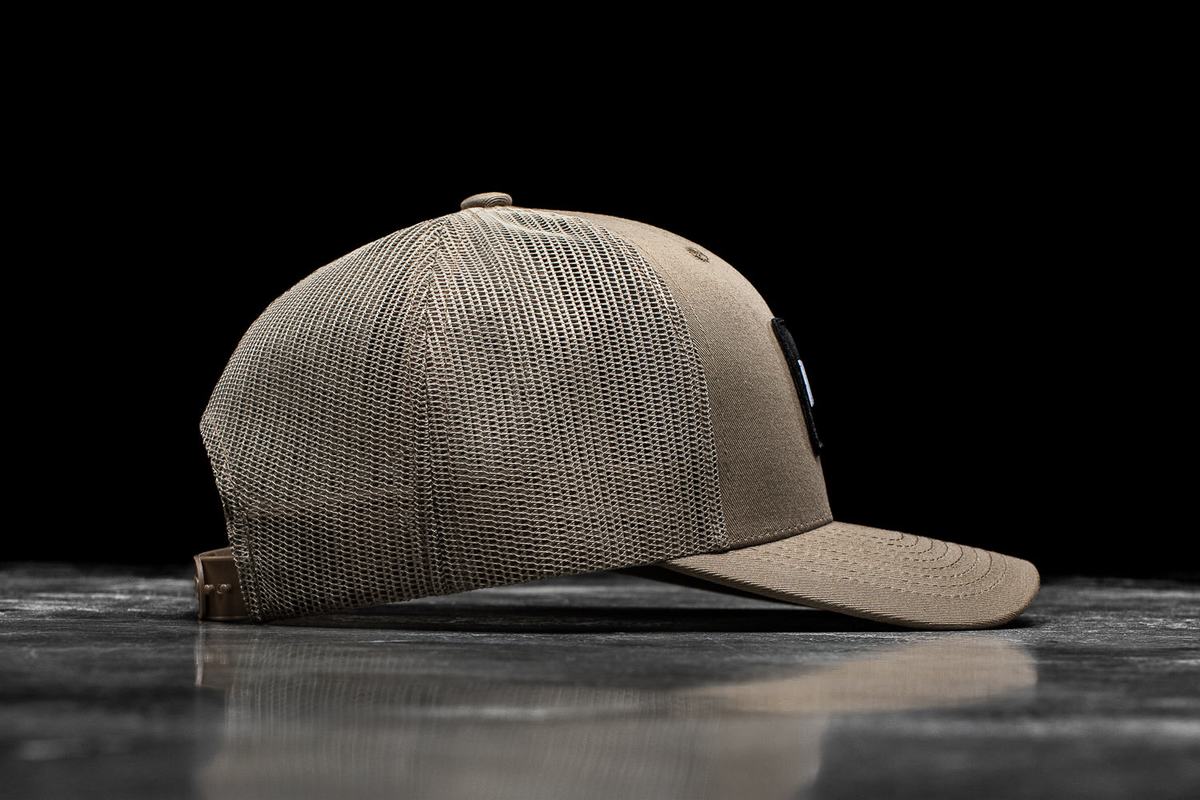 Nobull Curved-Brim Trucker Men's Hats Light Brown | Australia (ZD0835)